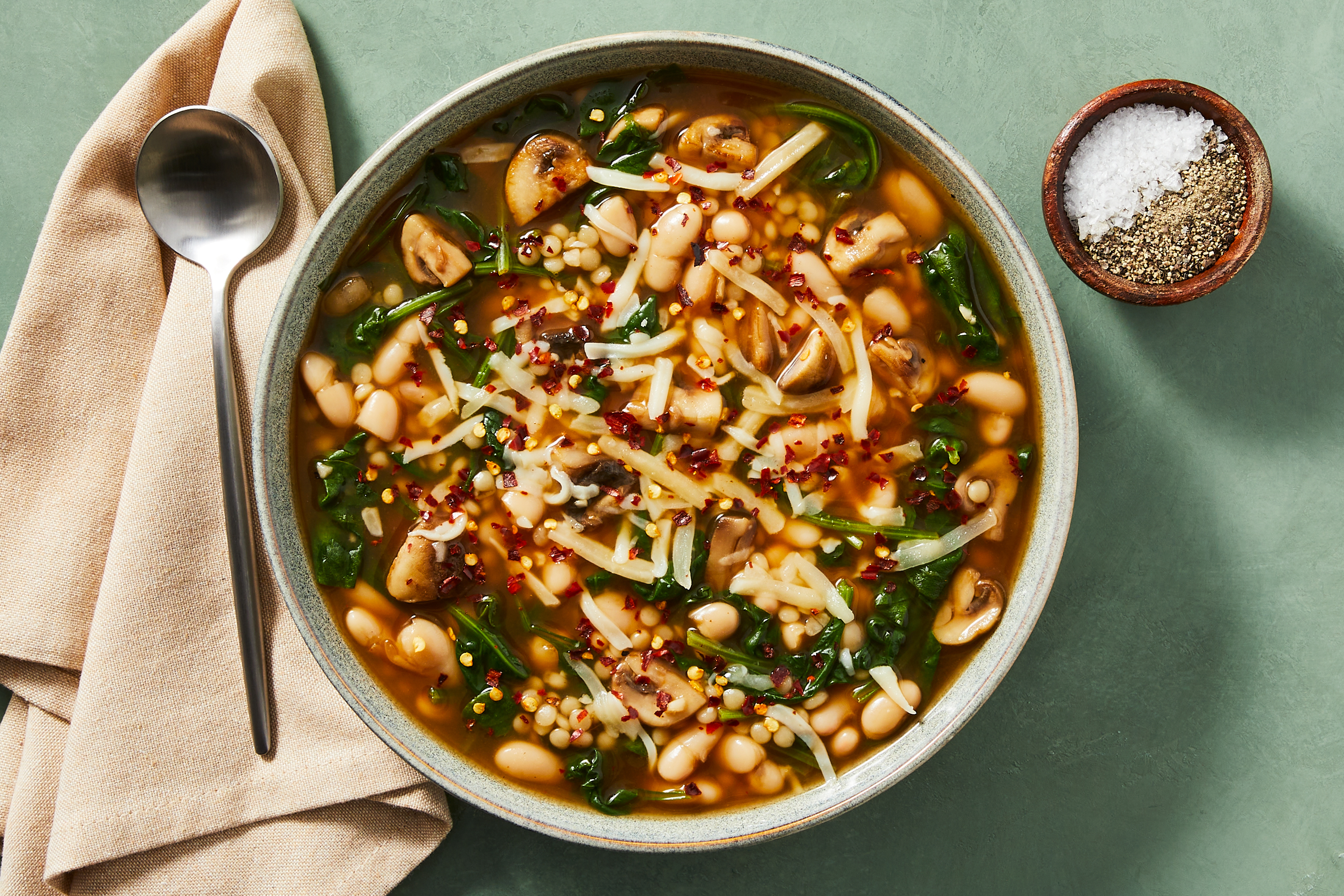 Chicken, Cheesy Spinach & Mushroom Soup